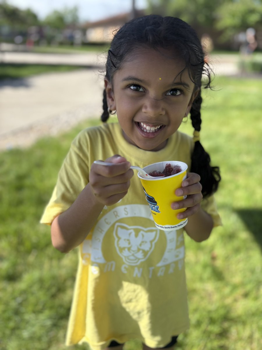 Mr. Petroff tweet media