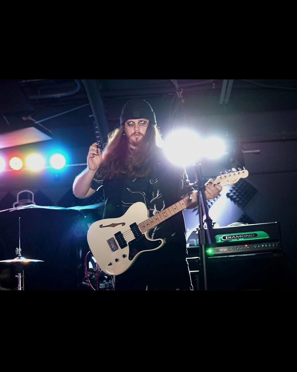 ReignofZ's tweet image. 🤖🤖TONIGHT 🤖🤖

We’re at the Rayne Drop Inn II in Marion PA!  

Doors 6:30PM | Show 7:30PM
$15 adv. | $20 day of
21+ With Valid ID

7579 US-119, Marion Center, PA 15759-7300, United States

#pa #backathome #tour #touring #friday #pop #rock #moving 

📷:GMV photography