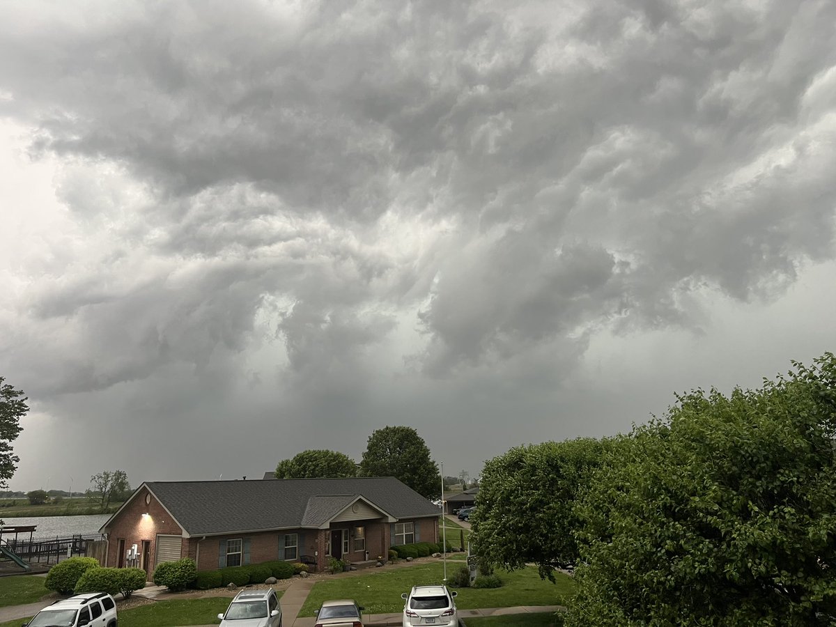 uh_leilandra's tweet photo. @ryanhallyall Decatur Co, Indiana!! https://t.co/KPTjiyCrBK