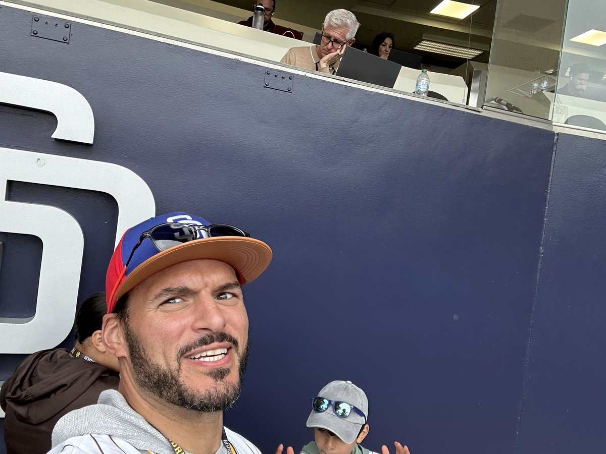 Luis Castillo tweet media