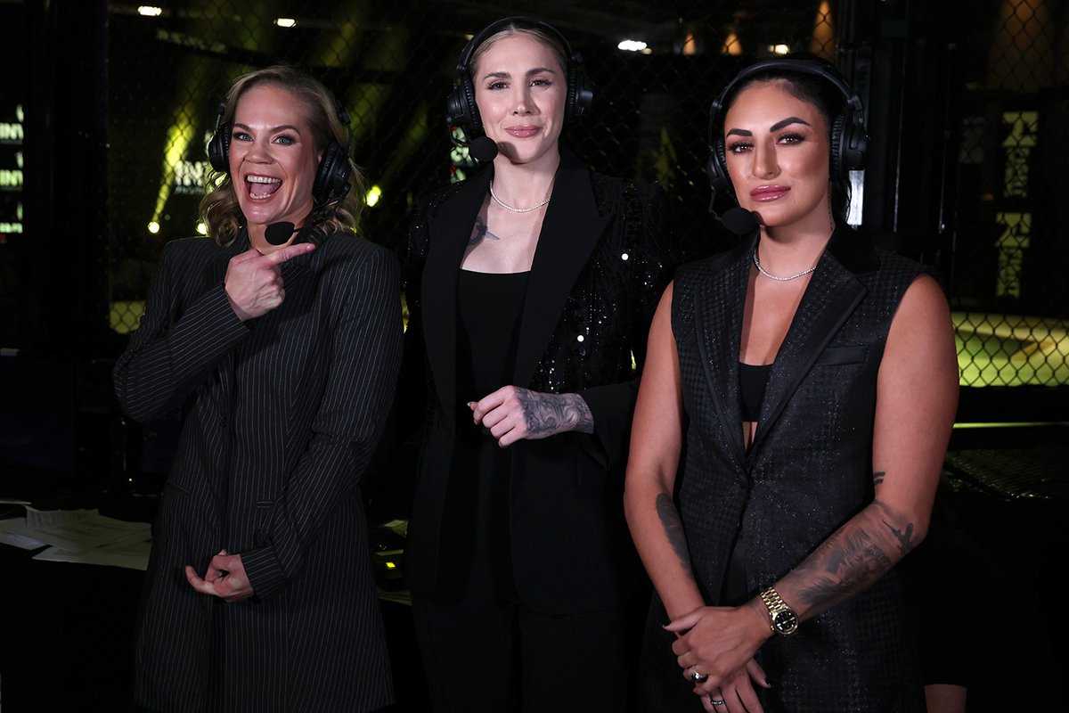 Our amazing all-women commentary team tonight: <a href="/julesk_fighter/">Julie Kedzie</a>, <a href="/MeganAnderson/">Megan Anderson</a> and for the first time ever <a href="/TheDariaRae/">Daria Rae Berenato</a>! #InvictaFC62
