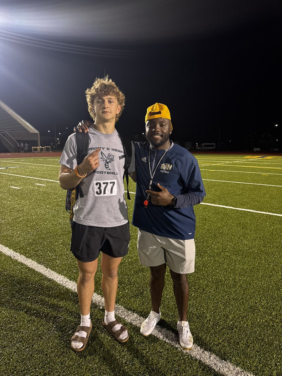 Joshua “Hawleywood” Hawley tweet media