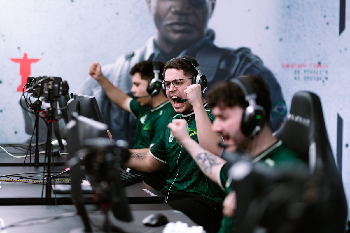 GGs perdemos pra <a href="/FURIA/">FURIA</a> 2x0 sempre um jogão contra eles, não terminou como a gente esperava mas estou orgulhoso do time que estamos nos tornando e muito feliz de representar uma camisa como a da <a href="/LOUDgg/">LOUD 🇧🇷</a>. Obrigado pela torcida e com toda certeza voltaremos mais fortes. #goLOUD