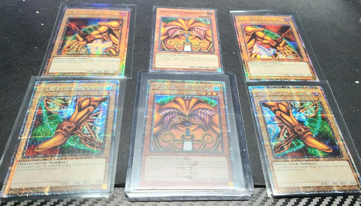 ygofresh's tweet photo. Make Sure To FOLLOW, LIKE &amp; RETWEET To Participate In Our Upcoming #YUGIOH FREE X CARDBOARD GIVEAWAY! 👀 https://t.co/J3PSC6T7Df