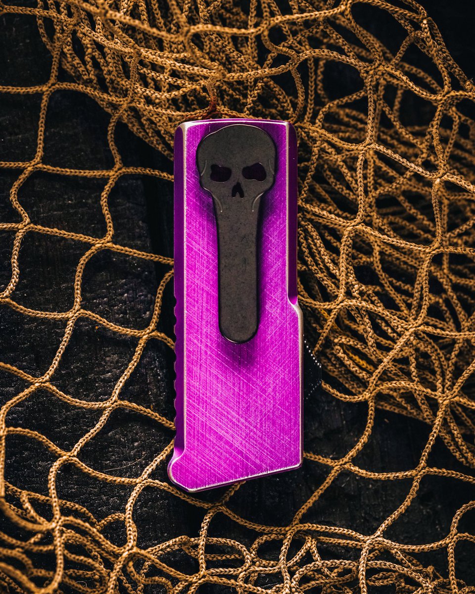Blade Show ✅

Auto CHUBs ✅

Battle Worn ✅

Blackout Hardware ✅

Hidden Clip Screws ✅