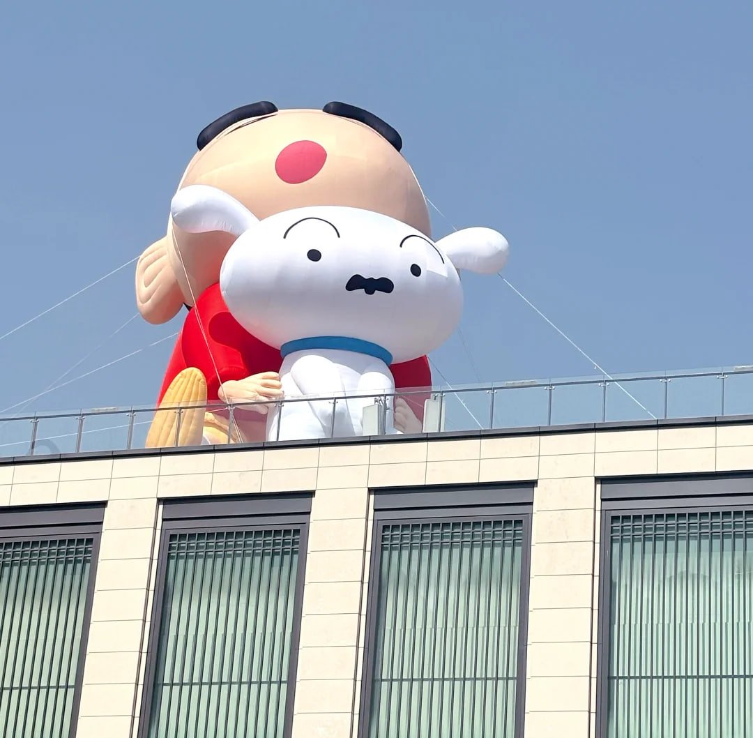 あなたの携帯の中のクレヨンしんちゃんが見たいです