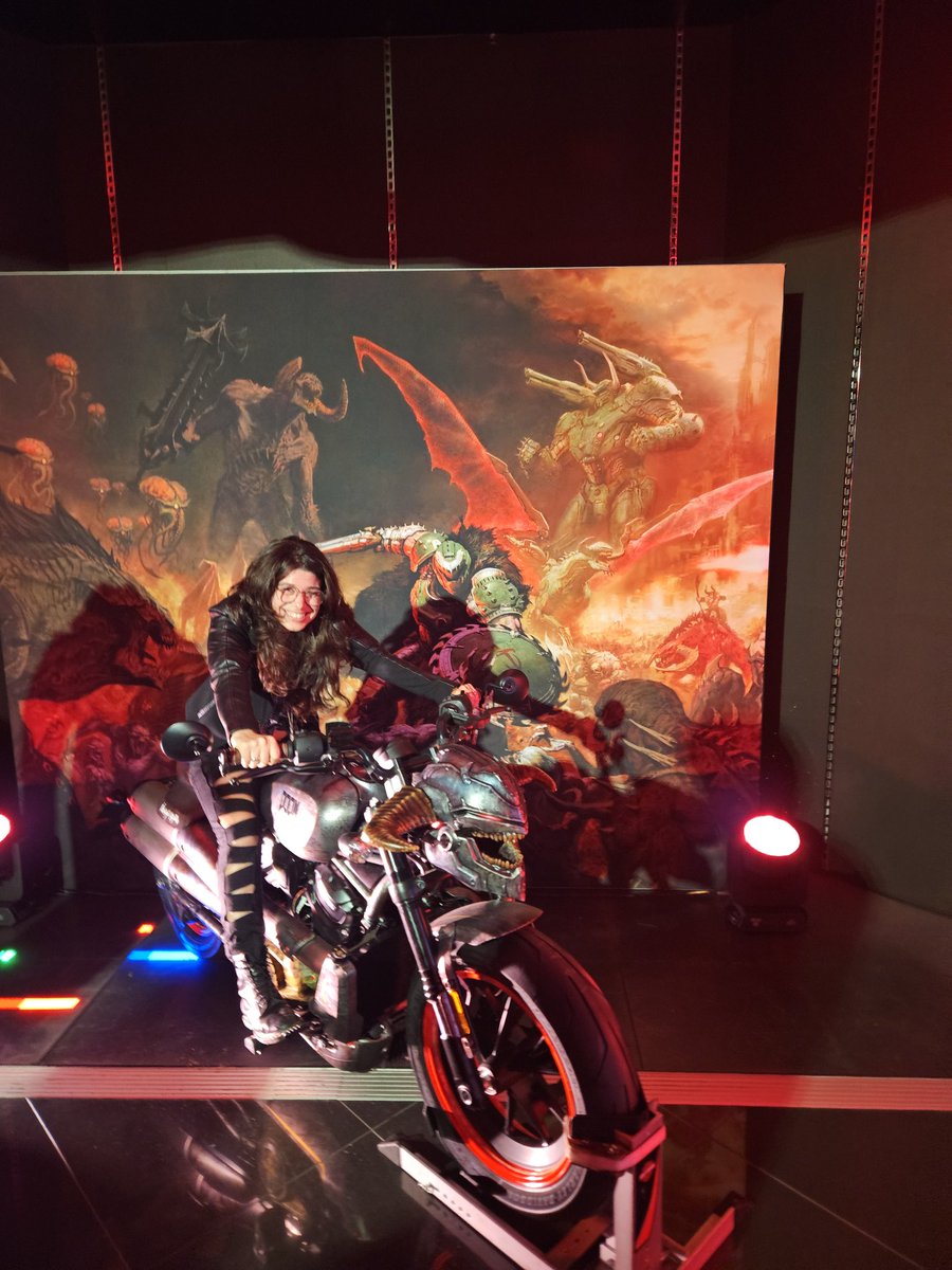 piebypie's tweet image. I had a blast at the #DOOMTheDarkAges launch event in @Culturekings. couldn't take myself seriously being in the riders seat of the custom dragon @harleydavidson though. Def need a designated driver. thanks for having me @Bethesda_ANZ
#ad
