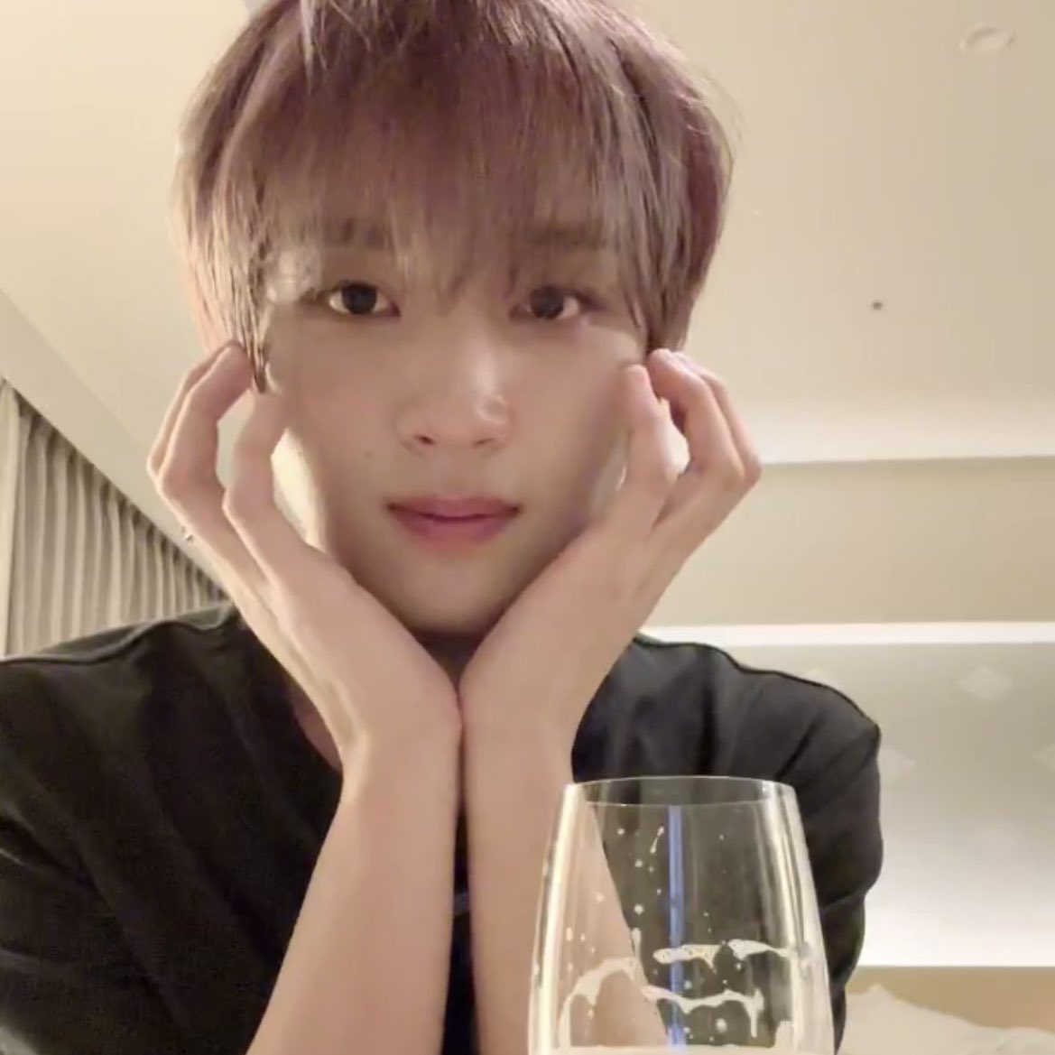 결 tweet media