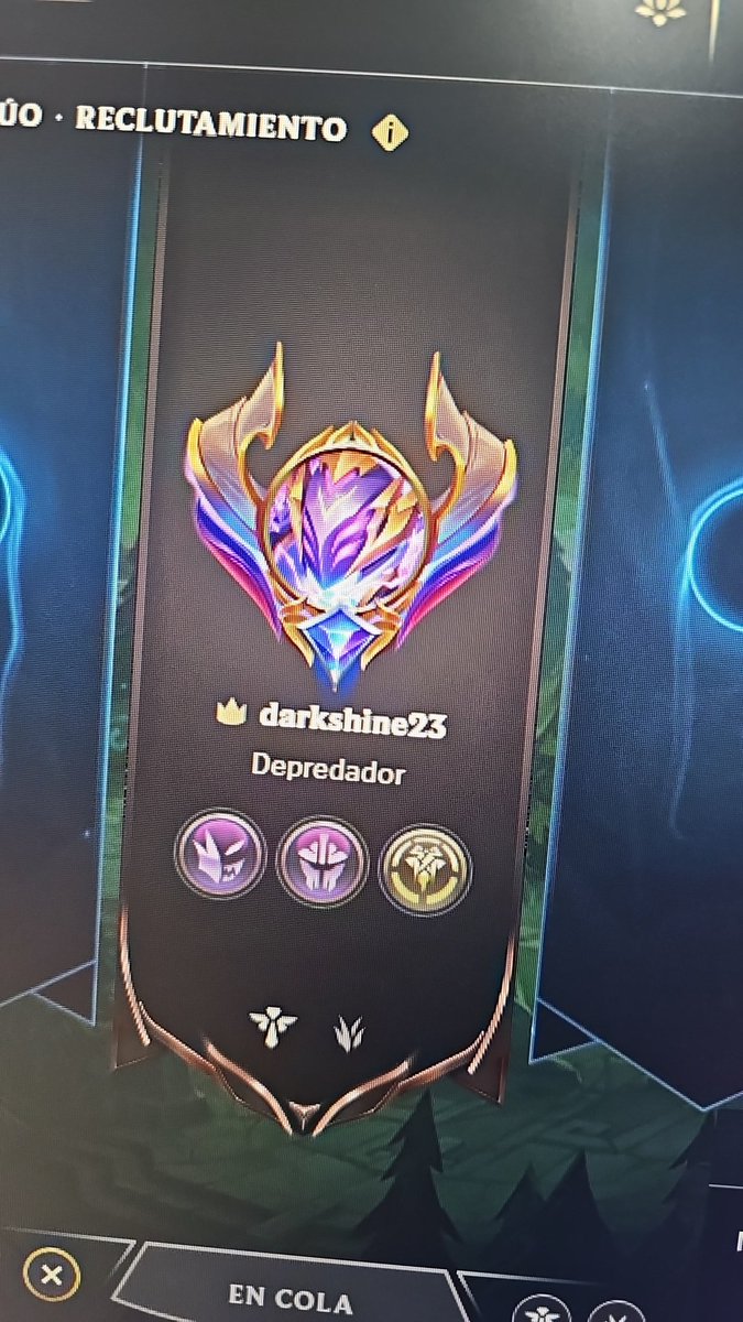DarkkShine23's tweet photo. Estoy en vivo en Twitch, ¡Ven a pasar el rato!, llégale pa las flex https://t.co/JRmaHkwQng

#LeagueOfLegends 
#botline 
#manco 
#amigos https://t.co/fJp4LvV7a1
