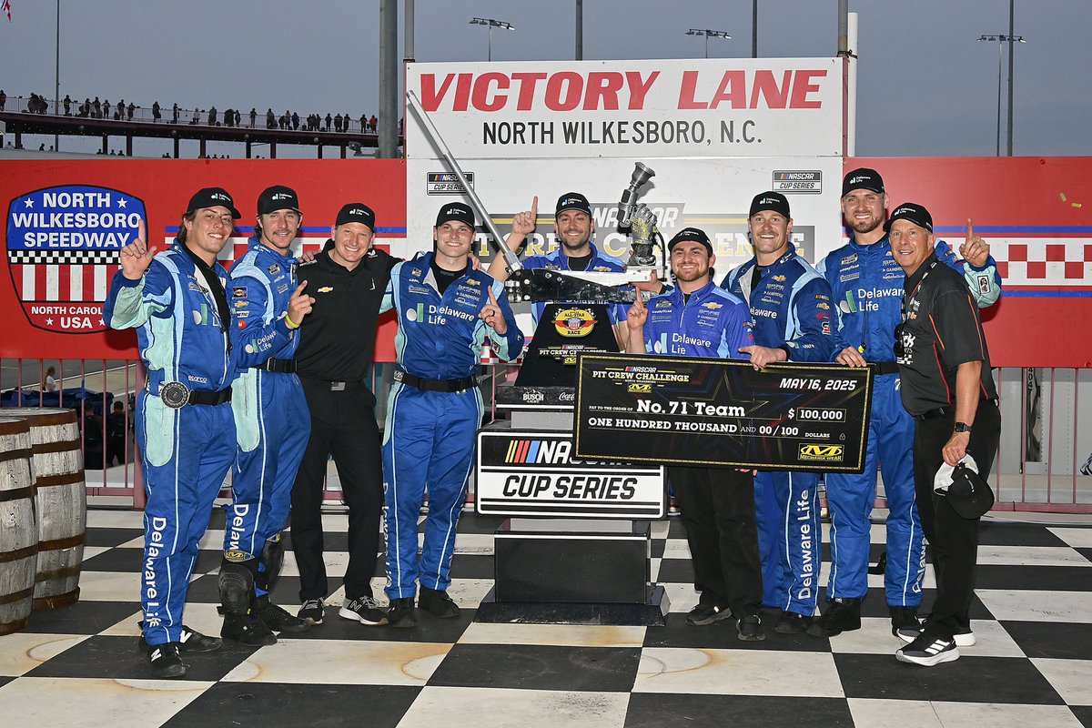 Xfinity Racing (@xfinityracing) on Twitter photo Show them the money stop.
<a href="/SpireMotorsport/">Spire Motorsports</a>’s No. 71 team takes the #AllStarRace #PitCrewChallenge! Show them the money stop.
<a href="/SpireMotorsport/">Spire Motorsports</a>’s No. 71 team takes the #AllStarRace #PitCrewChallenge!