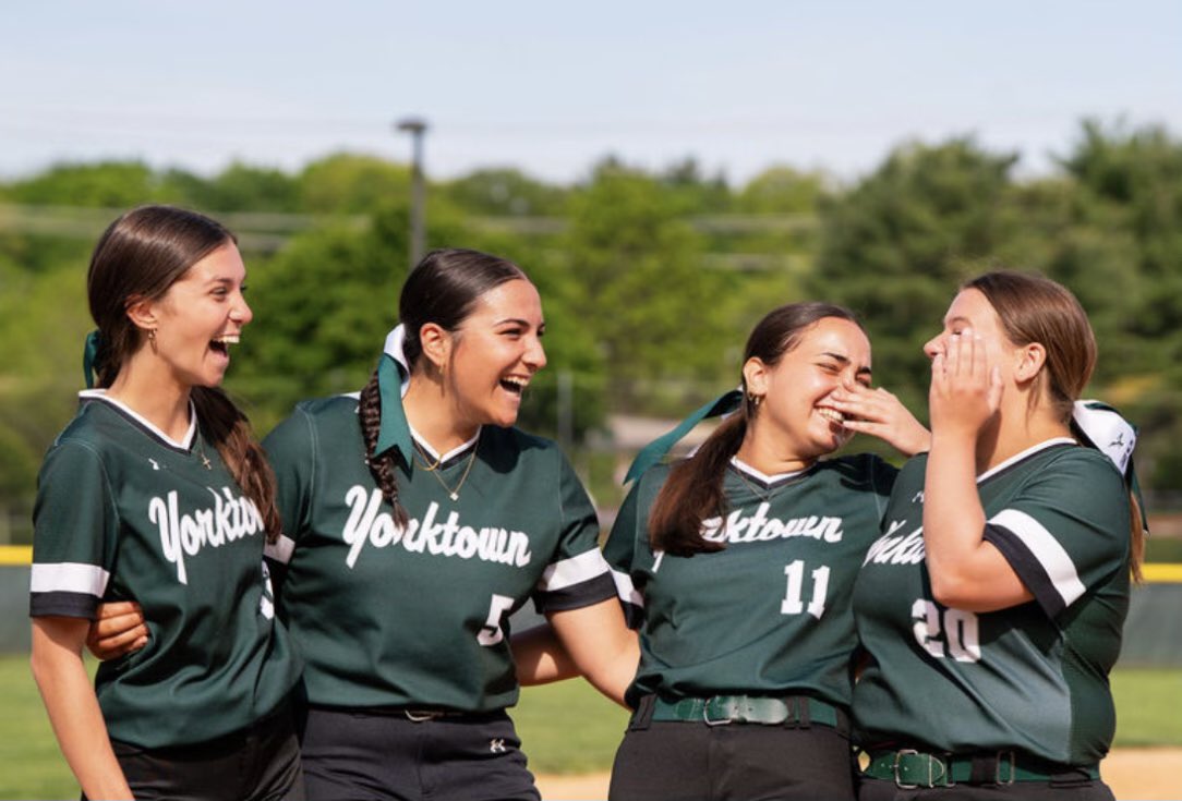 Yorktown Varsity Softball tweet media