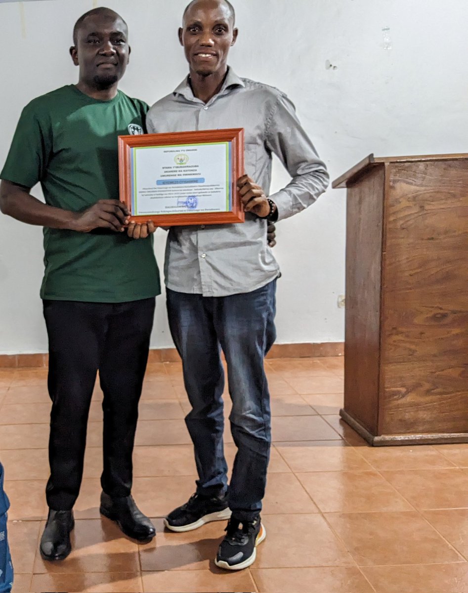 HirwaFoundatio's tweet photo. 🙏 Big thanks to Rwinkwavu Sector for honoring us with a Certificate of Appreciation!
@HirwaChildren has been working to build houses &amp; pay medical insurance for vulnerable families.
This recognition motivates us to do even more. 💛🏡🩺
#CommunitySupport #HirwaChildrenFoundation https://t.co/NWvAZmd1xl