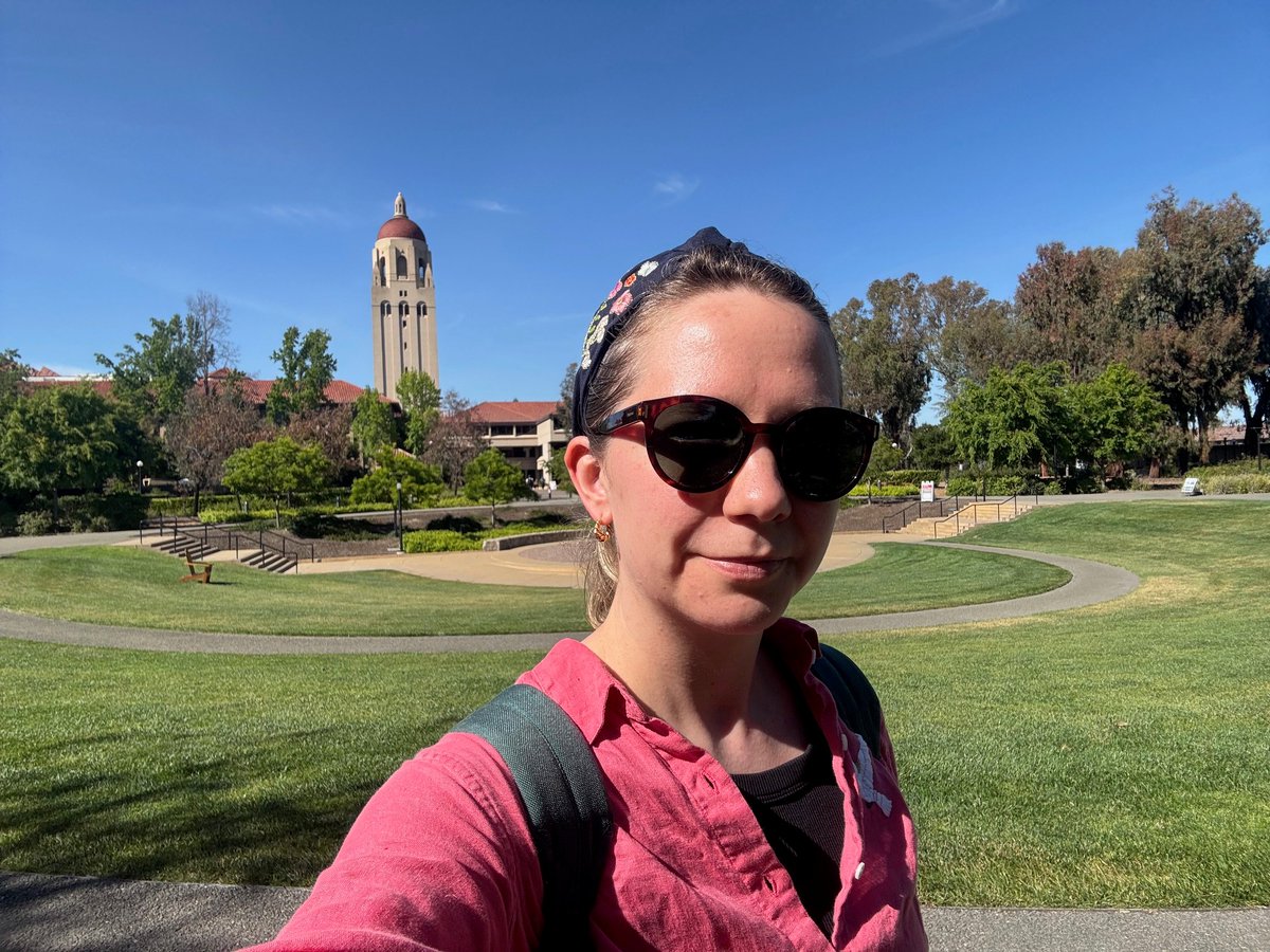 L_Lyag's tweet image. Spent a wonderful two weeks working with Soviet documents at @HooverArchives. Heading home with 3.5 GB of copied materials, recharged by the sunshine and Stanford&apos;s energy.