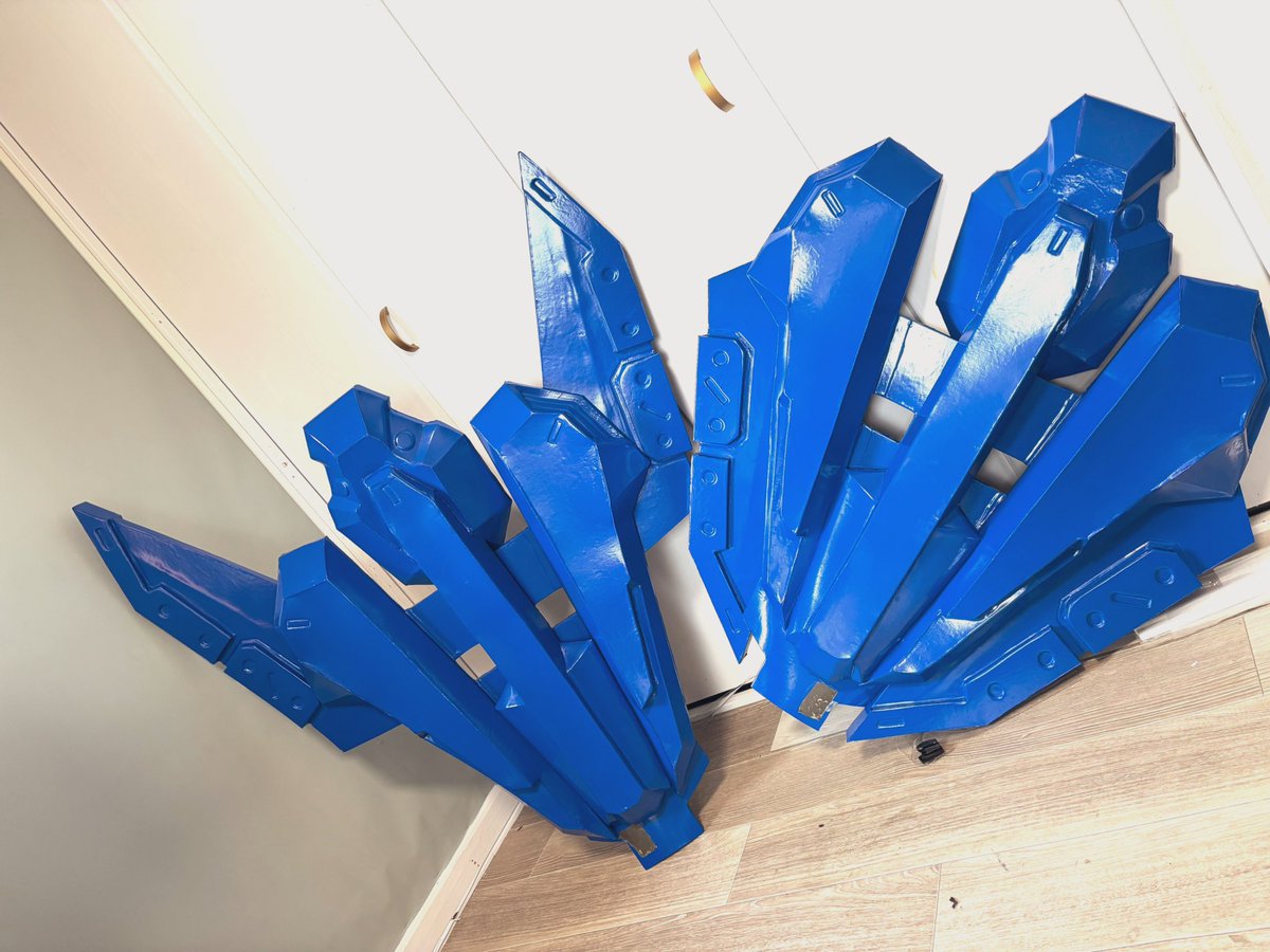 変形するざます