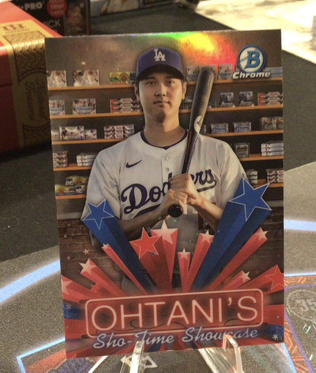 Double Saturday giveaway - Part 1
Brand New Bowman Chrome Ohtani
Like✅
Follow ✅
Repost ✅
Winner  Tuesday