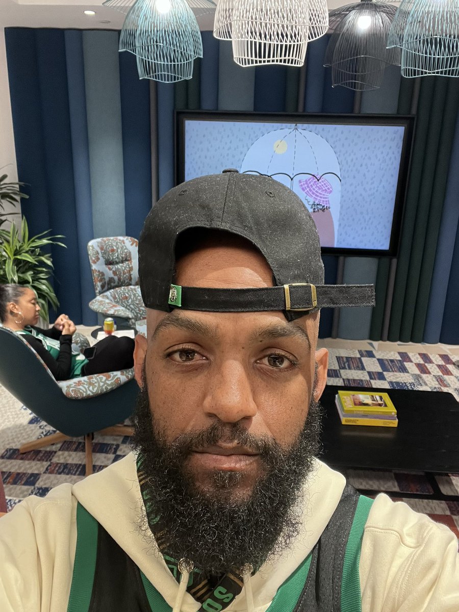 Had to turn this bullshit off. See yall next season❤️‍🩹☘️