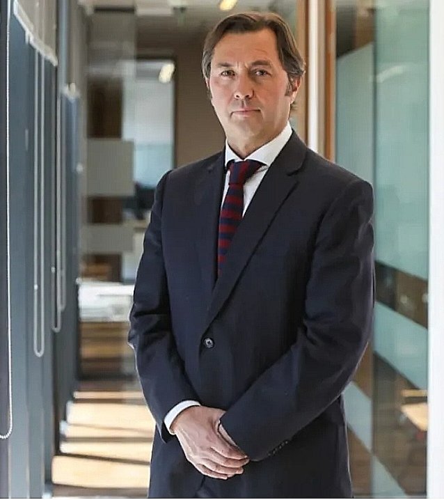 Chileno17039890's tweet photo. #URGENTE Remueven a Patricio Cooper de la investigación del caso ProCultura...ÉSTE HÉROE HIZO SU TRABAJO, SABÍA LO QUE PASARÍA AL METERSE CON EL CARTEL DEL FRENTE AMPLIO,PUSO AL DESCUBIERTO A LOS MORALMENTE SUPERIORES, GRACIAS🇨🇱(Josefina Huneeus, Diego Ibáñez, Chiguayante,Cósmica https://t.co/bbaQEZYfzn