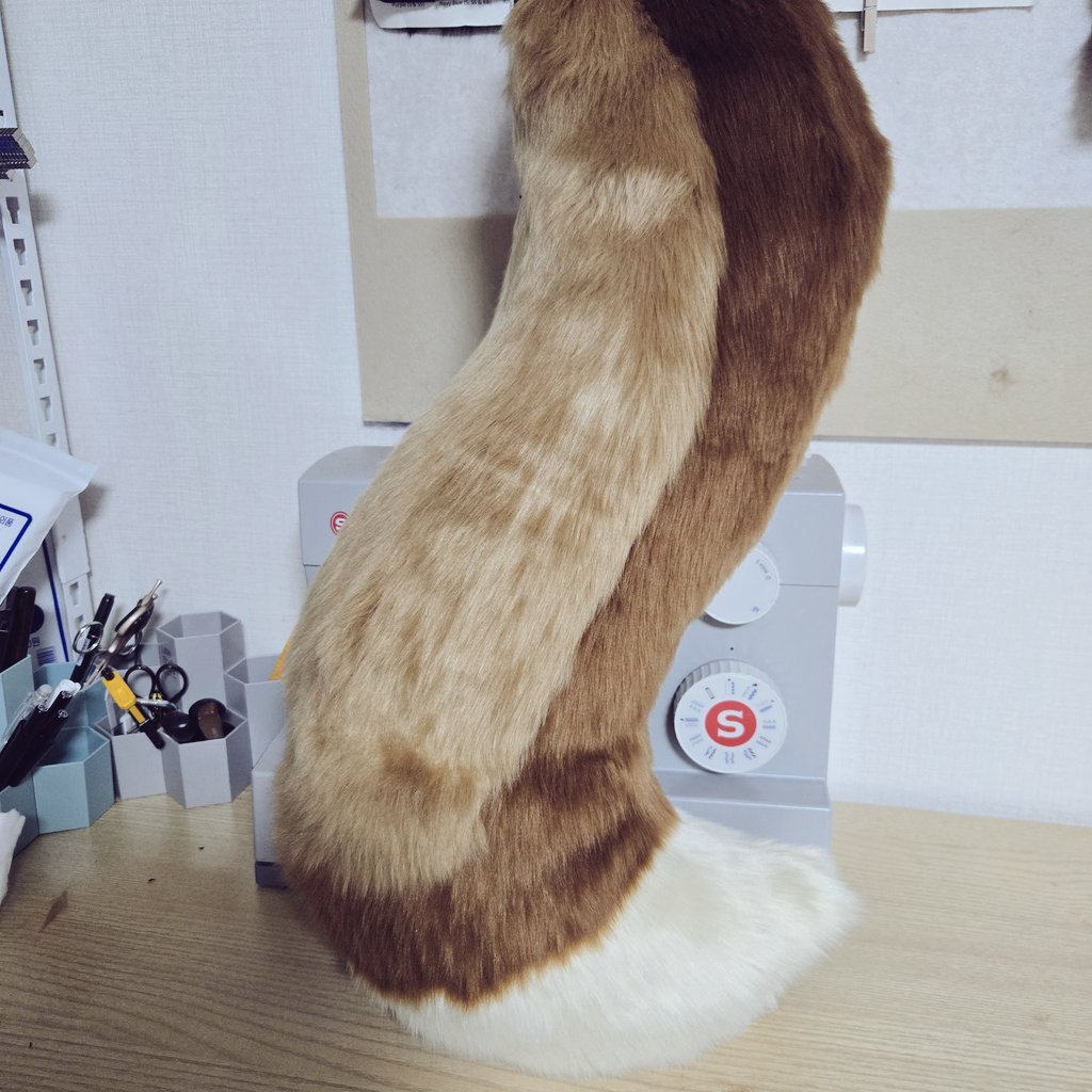BINARI FURSUIT tweet media