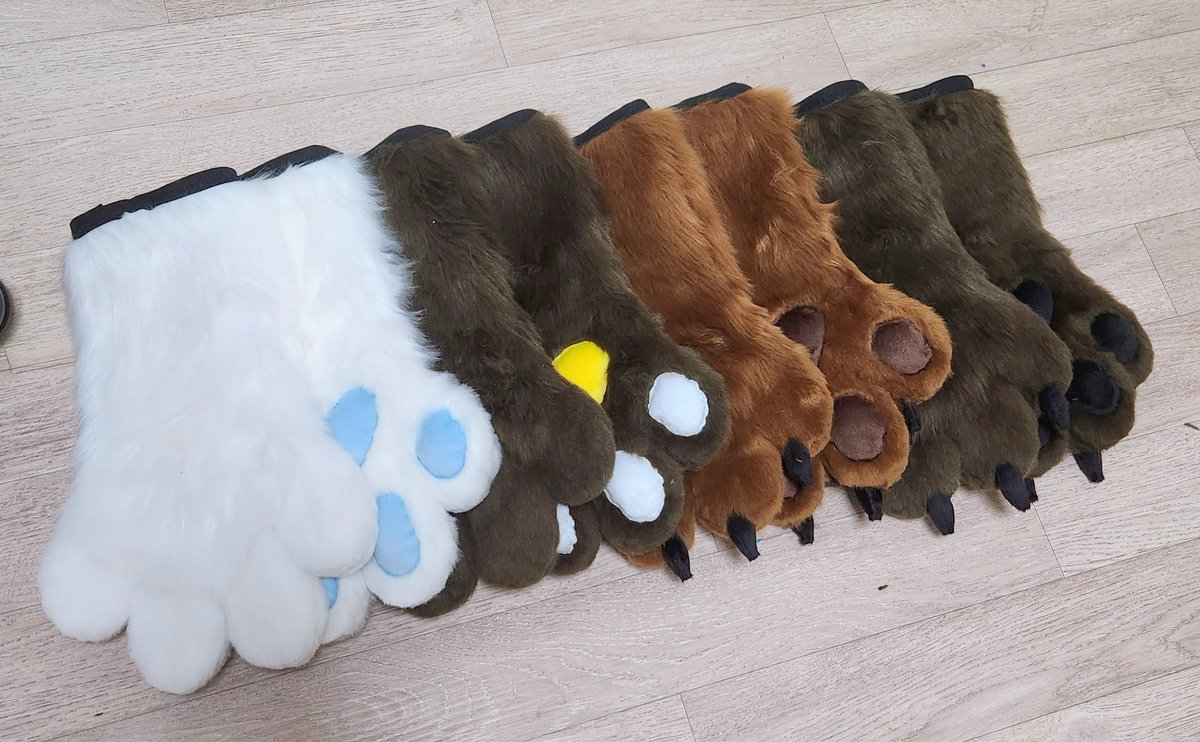 BINARI FURSUIT tweet media