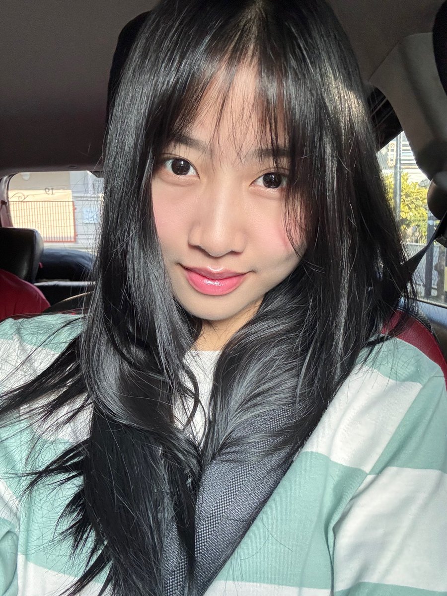 ___flowerlily's tweet photo. @A_MutheJKT48 
#jsd #jeketiselcaday https://t.co/94fQbqeehr