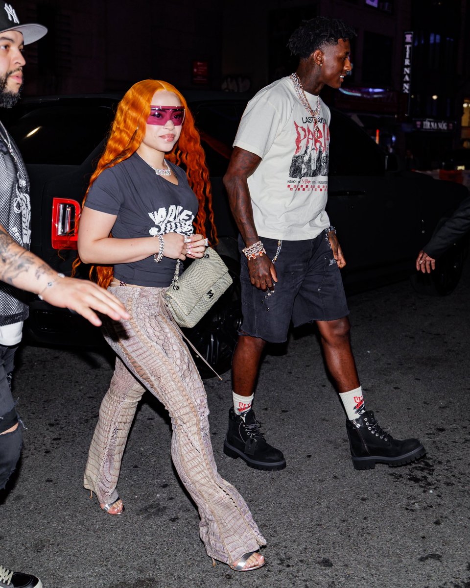 blitzfits's tweet image. Ice Spice & Sauce Gardner pulled up to Knicks vs. Celtics Game 6 at MSG. 💧