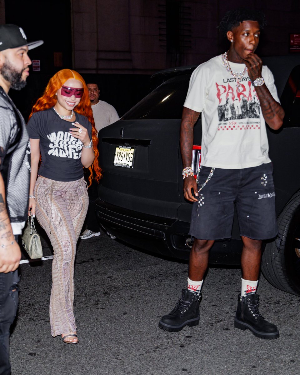 blitzfits's tweet image. Ice Spice & Sauce Gardner pulled up to Knicks vs. Celtics Game 6 at MSG. 💧