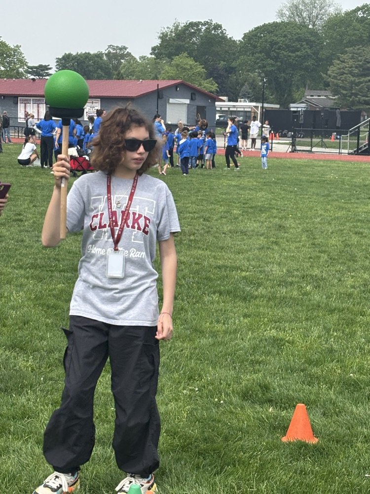 W.T. Clarke Middle School (@lizkinsella93) on Twitter photo Our CMS RAMS know how to put the FUN in FUN Day! #RamProudRamStrong <a href="/emeadowschools/">East Meadow Schools</a> Our CMS RAMS know how to put the FUN in FUN Day! #RamProudRamStrong <a href="/emeadowschools/">East Meadow Schools</a>