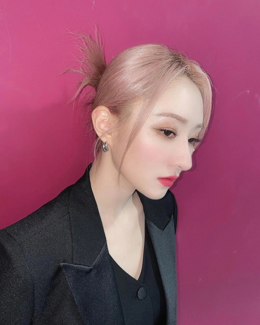 𝐃RΣΔ𝑀ΣRS. ︎✺ tweet media