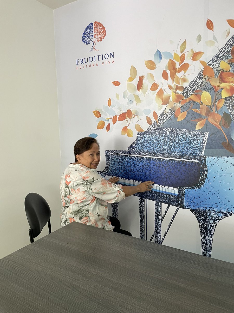 O2Designmkt's tweet photo. Presentamos:
ERUDITION – Cultura Viva,
una nueva marca que nace como un centro cultural y educativo diseñado para impulsar el desarrollo personal, académico y social.

Desde el concepto hasta la identidad visual, diseñamos una marca con propósito. https://t.co/mYuKLj7FNf