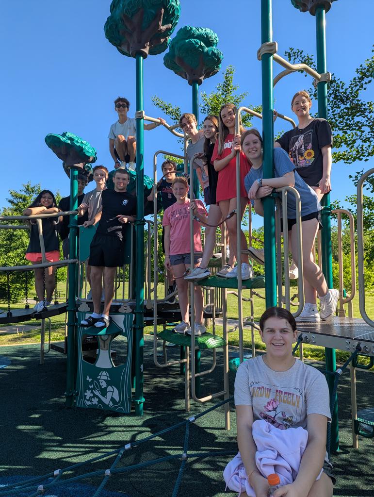 Mandy Kotraba tweet media