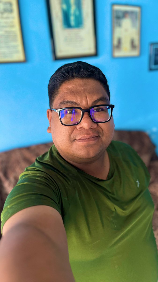 Lander0s_'s tweet photo. Aprovechando el megapuente por el día del maestro 🤭 https://t.co/60V2P8eQKR