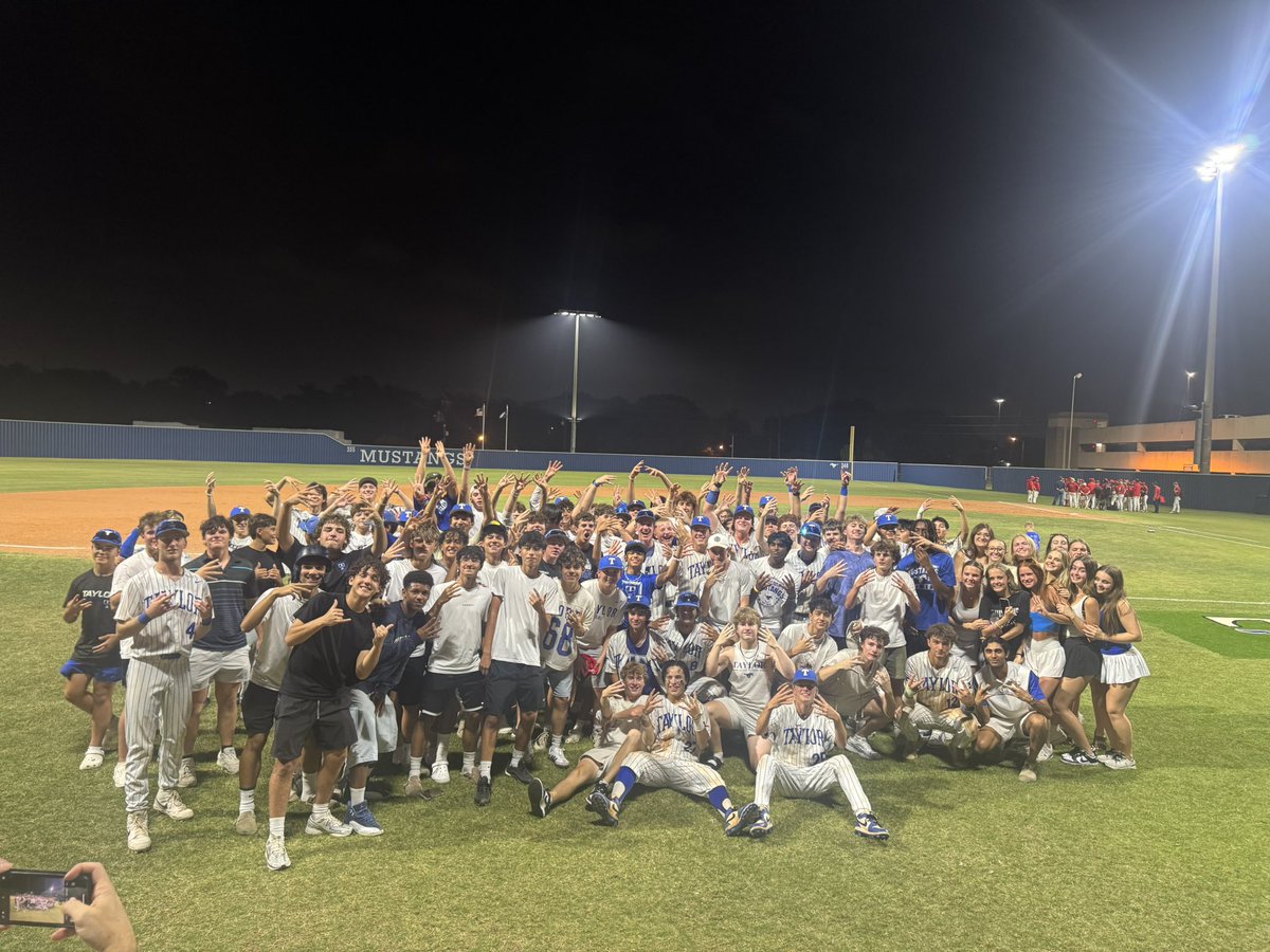 Chris Babin tweet media