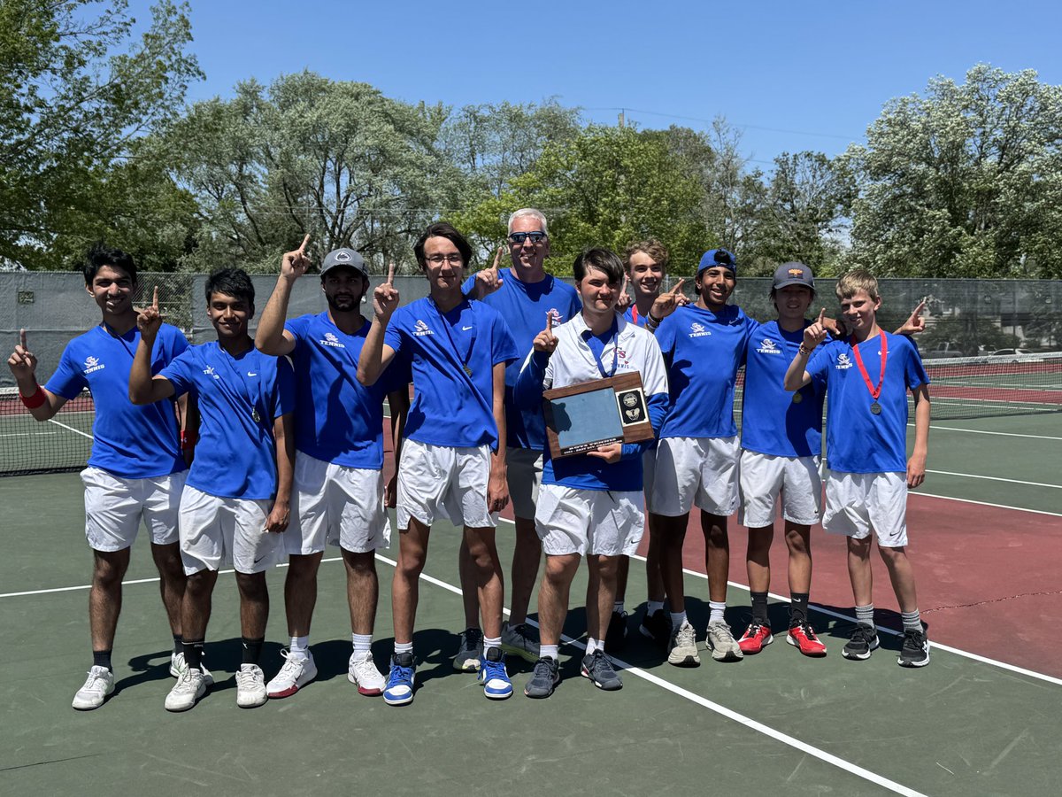 Congratulations to the Boys Varsity Tennis team on winning the 2025 <a href="/UpstateEight/">UEC</a> East Division Championship.  Great Job Raiders!