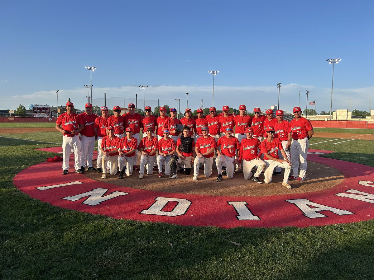 TL Indians Athletics (@tl_indians) on Twitter photo ⚾️ HOOSIER CONFERENCE CHAMPS 🏆
Indians take down Western 11-5 to take home the first conference title since 2004
<a href="/j22burton/">Twin Lakes Baseball</a> <a href="/INHoosierConf/">Hoosier Conference</a> ⚾️ HOOSIER CONFERENCE CHAMPS 🏆
Indians take down Western 11-5 to take home the first conference title since 2004
<a href="/j22burton/">Twin Lakes Baseball</a> <a href="/INHoosierConf/">Hoosier Conference</a>