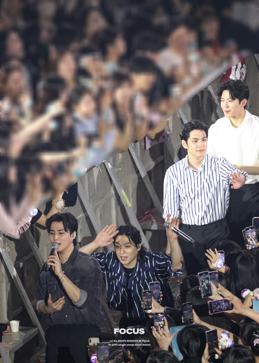 250516
슈퍼스타의 행진
#데이식스포레버영파이널서울 #데이식스 #DAY6 #성진 #영현 #원필 #도운