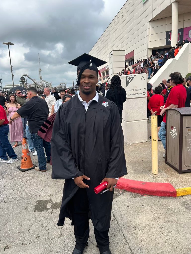 Ty Robinson tweet media