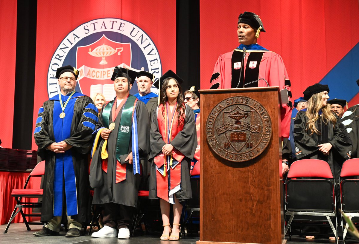 Congrats to all our new #FresnoStateGrad degree recipients at today's 56th commencement, including Vanessa Jauregui-Salgado &amp; Mauricio Soriano, who were honored as Jordan College medalists - see a <a href="/Fresno_State/">Fresno State</a> event video &amp; names of all 400+ graduates at: bit.ly/FS-jordan-coll…