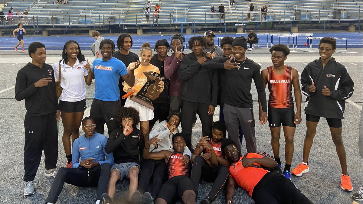 Belleville boys are your 2025 MHSAA Track &amp; Field Regional Champions!  Congratulations Tigers!