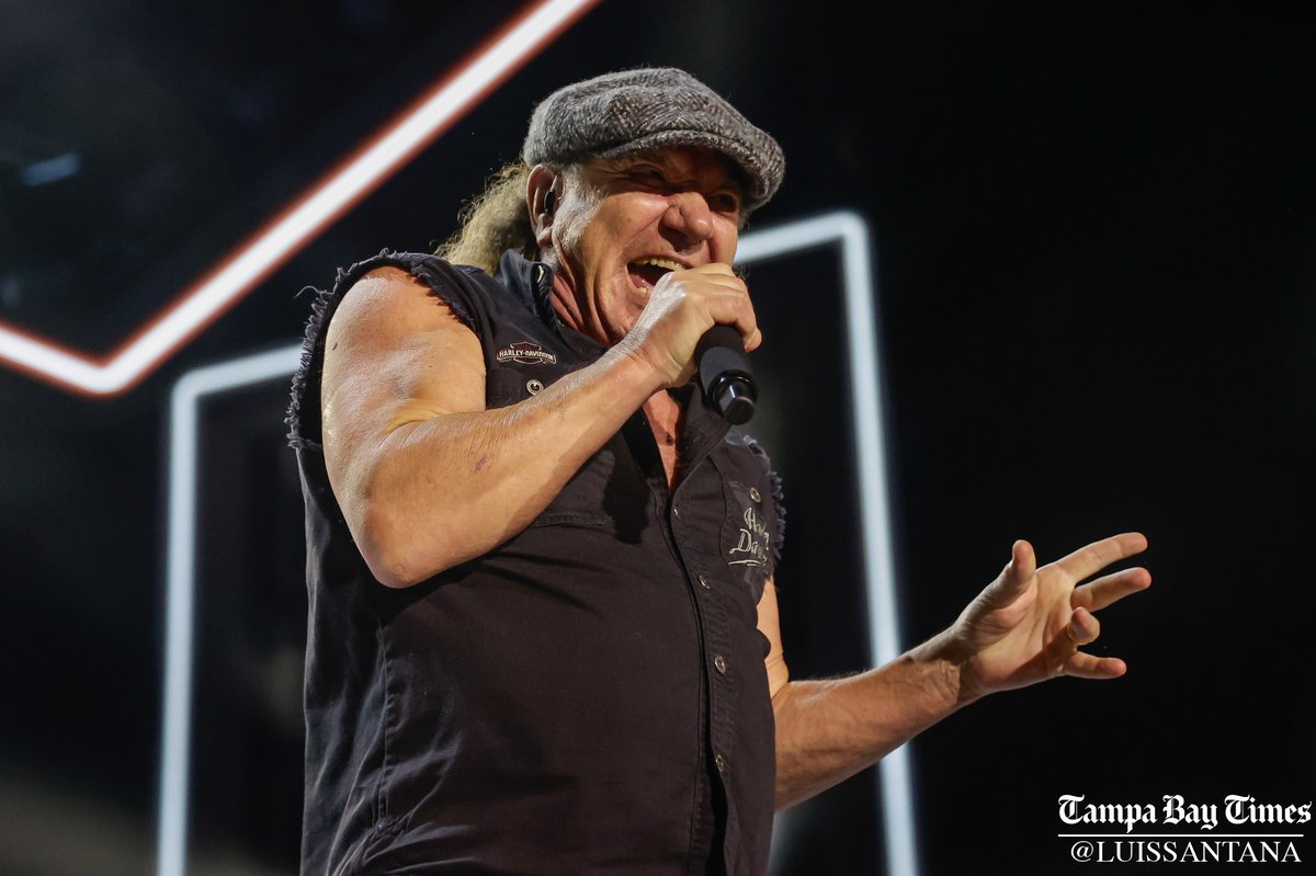 PHOTO THREAD 🤘
Ok, you ready for some AC/DC #PWRUP Tour Photos? 

First off, let's start with some Brian Johnson photos since he's a local guy, now living in Sarasota.