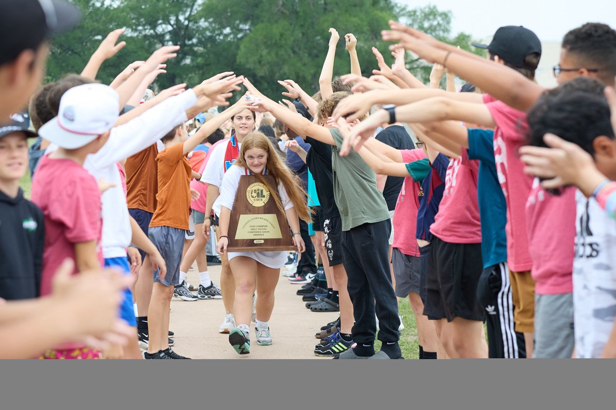 CPHSWomenSoccer's tweet photo. 2025 State Championship Parade, what a special moment: 5 feeder elementary schools, one middle school, and Cedar Park High School!

@CoachQCPProud @coach_pearce @LeanderisdATH @LethalSoccer @tascosoccer @CPMSathletics @CPHS_Sports @var_austin @varsity_news @50_50Pod https://t.co/jNsV29JMeN