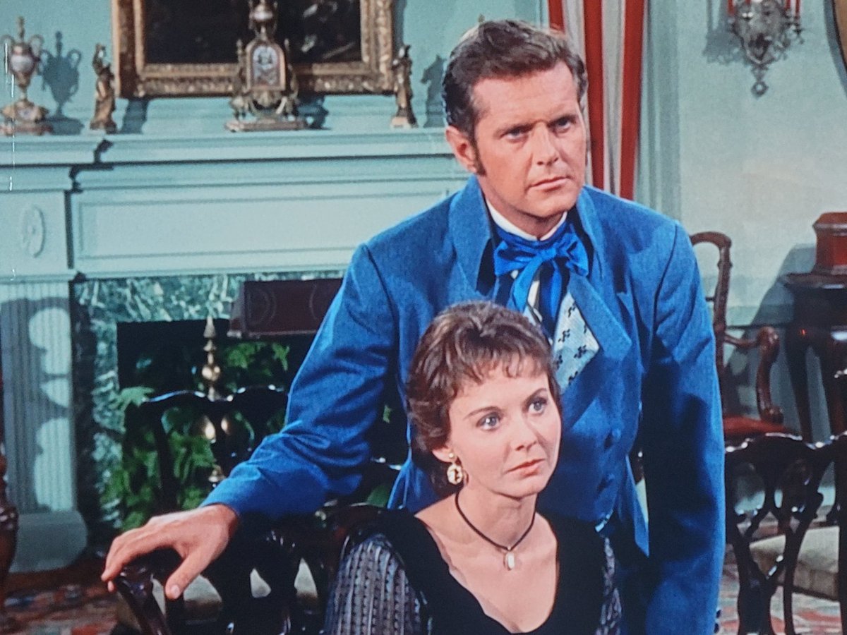 TOSSatNight's tweet image. #TOSSAlumniSighting David Frankham #MasterOfTheWorld #TOSSatNight #BMovieManiacs