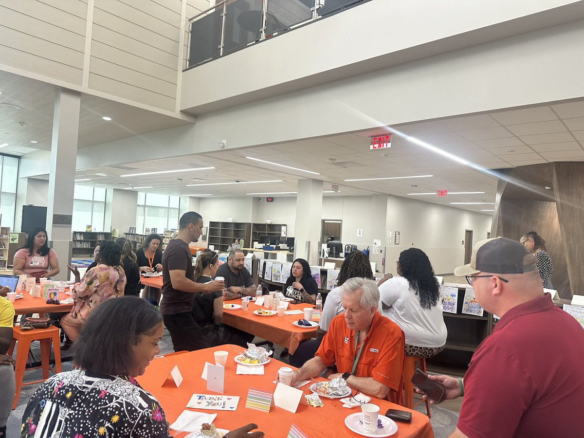 Autumn Creek Elementary tweet media