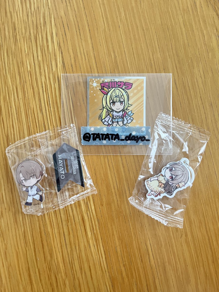 TATATA_dayo_'s tweet photo. 【交換】くら寿司  にじさんじ SMC組 3SKM メイフ 缶バッジ めじるしチャーム アクリルスタンド

譲：画像１枚目参照(🎠・🏢)
求：画像２枚目参照(🫖🌿・⚗️)

※同種交換のみ。

郵送or都内手渡し希望です。

コンプ目的です。条件の合う方がいらっしゃいましたら、お気軽にお声がけ下さい！ https://t.co/aEj128gQNv