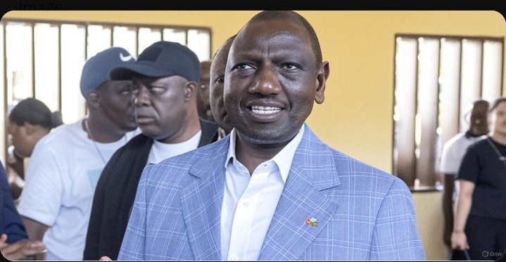Western_Wolf8's tweet photo. @ntvkenya Kenya's ousted president, William Ruto, flees with his family to France..... https://t.co/CR7yVHbcdl