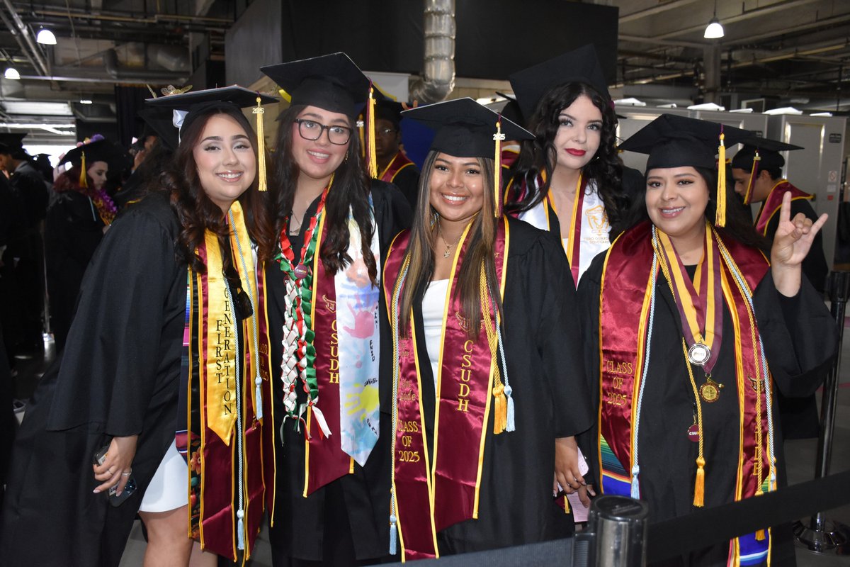 CSUDH College of Education (@csudheducation) on Twitter photo Congratulations once again to our <a href="/CSUDHLBS/">Liberal Studies</a> undergraduate Class of 2025! π
To view more photos of the graduates and commencement, visit flickr.com/gp/csudheducatβ¦
#COEPride π #WeAreCOE π₯ #csudhgrad25 π #OnceAToroAlwaysAToro π€ #LiberalStudiesGrads π©βππ¨βπ #FutureToroTeachers π©βπ«π¨βπ« Congratulations once again to our <a href="/CSUDHLBS/">Liberal Studies</a> undergraduate Class of 2025! π
To view more photos of the graduates and commencement, visit flickr.com/gp/csudheducatβ¦
#COEPride π #WeAreCOE π₯ #csudhgrad25 π #OnceAToroAlwaysAToro π€ #LiberalStudiesGrads π©βππ¨βπ #FutureToroTeachers π©βπ«π¨βπ«