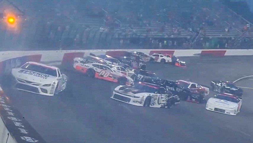 ChaseBurrow00's tweet photo. .@sellers_racing team & CBM crew are the real All-Stars getting me back on track in less than 2 laps after an early race incident. Dropped P16 to P29, held our own finishing P22. Stars didnโt align for the #WindowWorld100 @NWBSpeedway but @CARSTour shined on a national stage. https://t.co/A72YgUVERG