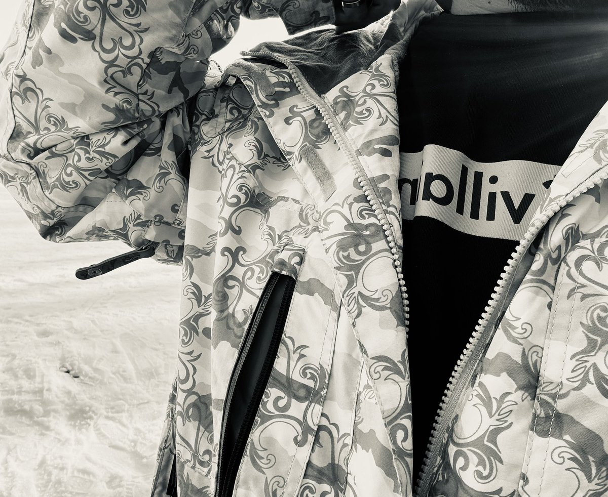 BONSAIエアドロ🌳
ポポポー🐙🐙
1ZYUJ
#着て稼ぐ
#villain 
<a href="/0xMAvillain/">$villain</a>
$PPP 🐙