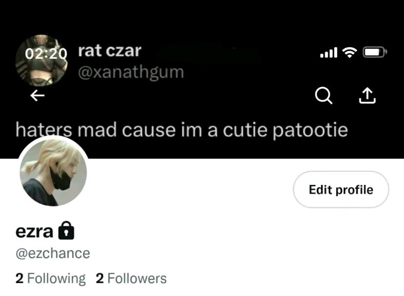 hanchowi's tweet image. a #jeongcheol few twts au (preview)

ezra's twin has to attend an auto race overseas kaya naman pinakiusapan niya si ezra na magpanggap bilang siya for the mean time. well, saying yes means he has to befriend his brother's bestfriend, louis — the straightest man he knows.