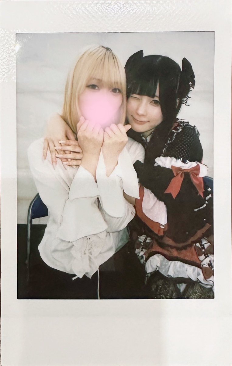 kuzzu322's tweet photo. チェキ盛れなかったけどあむちゃまは世界一可愛いだいしゅきだよ^_ ̫ _^🩷🩷
金髪と八重歯可愛いって言ってくれたけど世界で可愛いのはあむちゃまだよ❤️❤️❤️

 #あむ心中 https://t.co/5kPdgg3CQ5