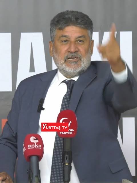 “Bu topraklar üzerinde değişim hayal edenler,
Size hayallerinizi bile zindan ederiz!” 

#MuhsinYazıcıoğlu #milliyolpartisi #remziçayır #alperenler #nizamıalem #nizamıalemocakları #milliyol BirYolDahaVar MilliYolVar